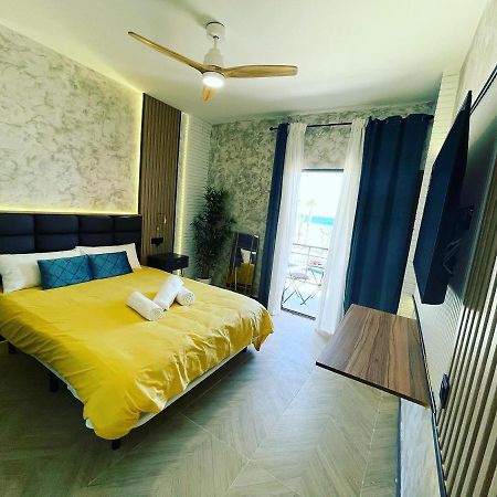 阿尔姆尼卡Balcon Playa Y Parking Puerta Mar Pondos公寓 外观 照片